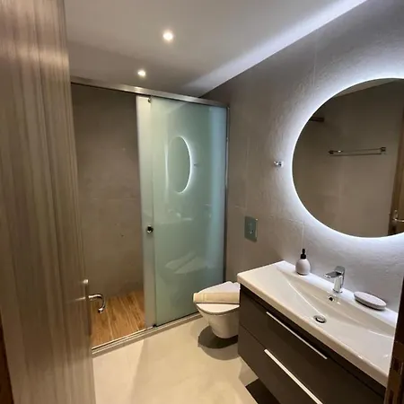 Luxury 107